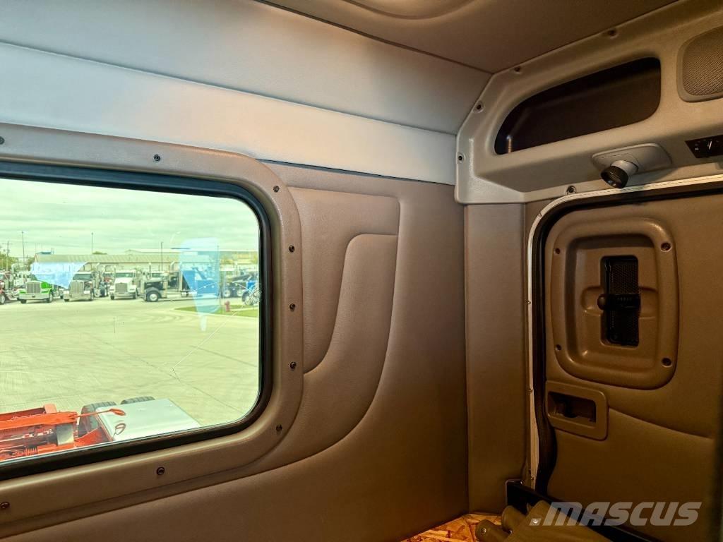 Peterbilt 389 Tractor Units