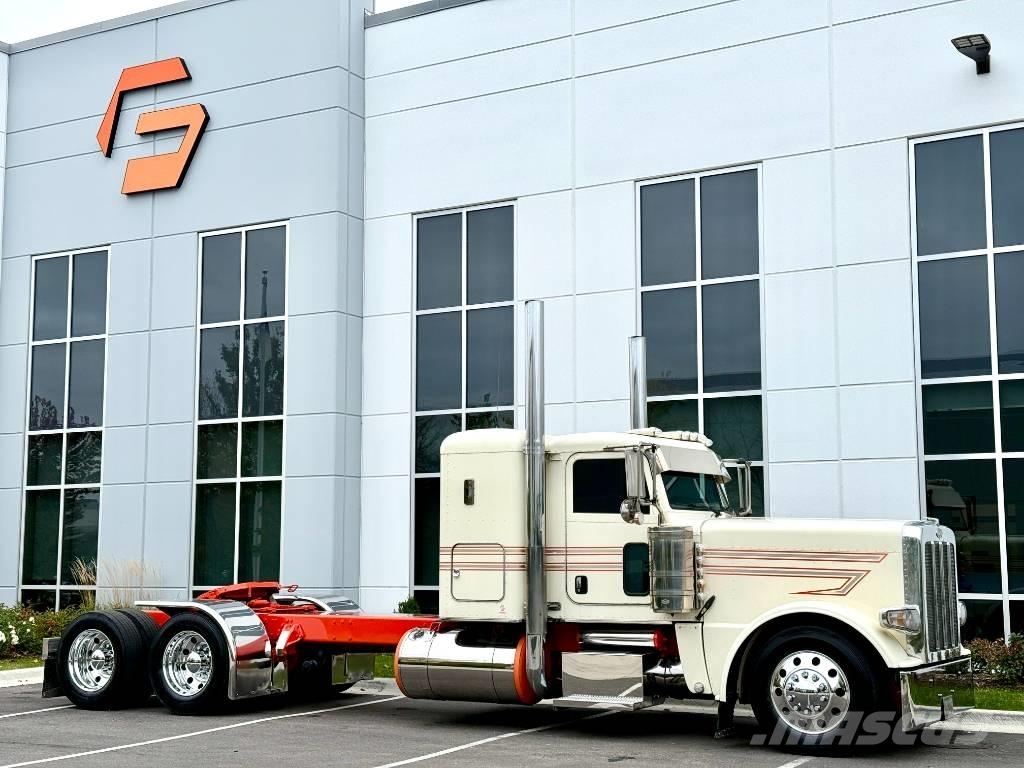 Peterbilt 389 Tractor Units