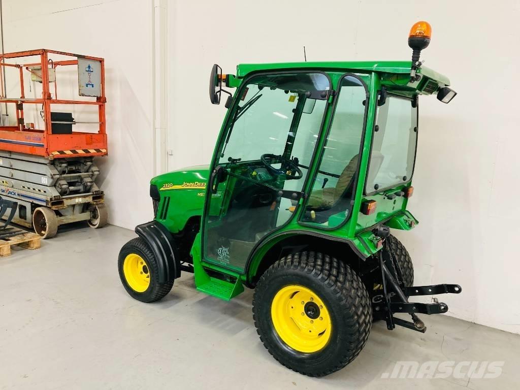 John Deere 2320 Compact tractors