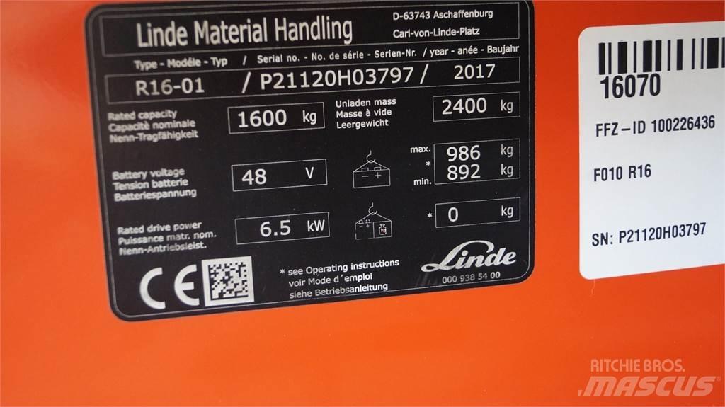Linde R16 Reach trucks