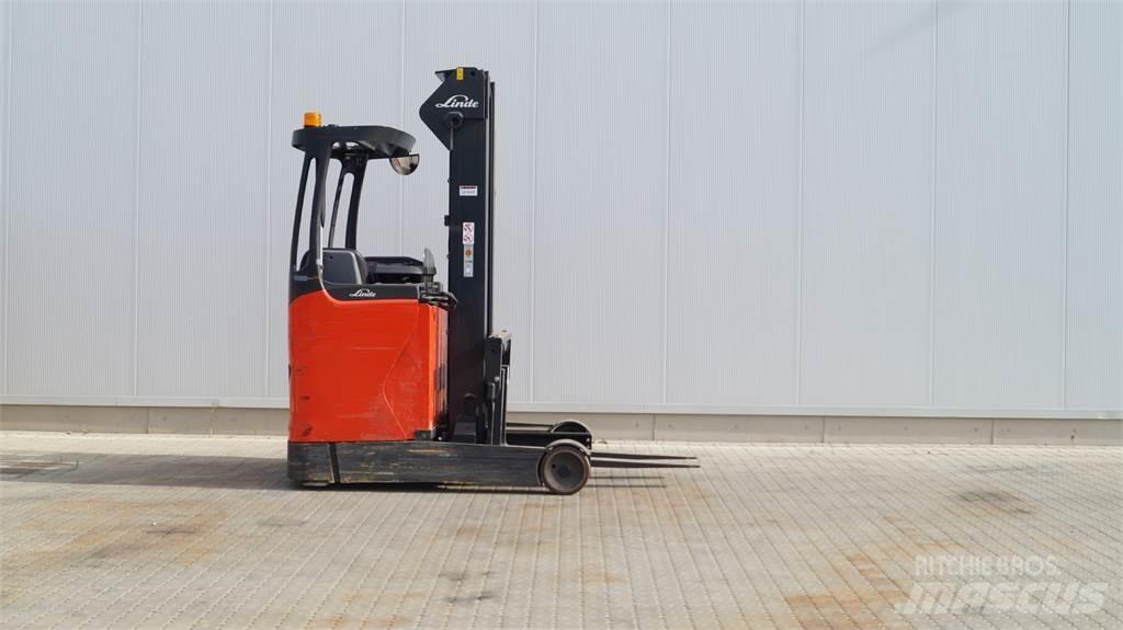 Linde R16 Reach trucks