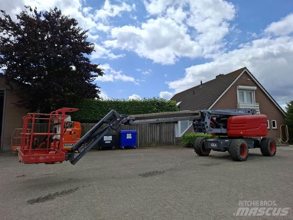 SkyJack SJ85 AJ Articulated boom lifts