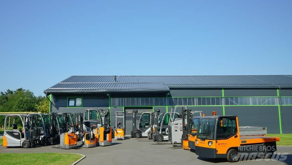 Still RX60-30 Electric forklift trucks