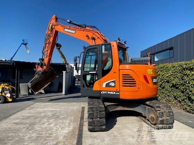 Doosan DX140 LCR-5 Crawler excavators