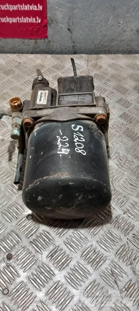 Scania 94 D.   1387553 Brakes