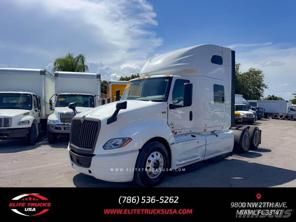 International LT Tractor Units