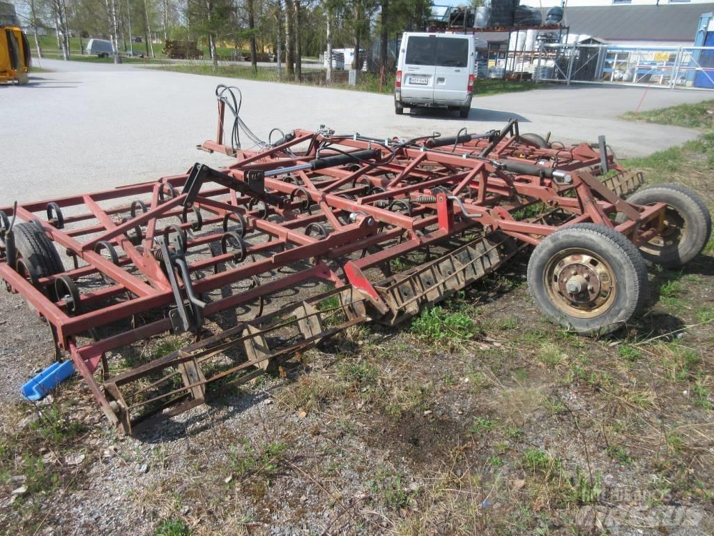  oma valmiste 6,3 m Harrows