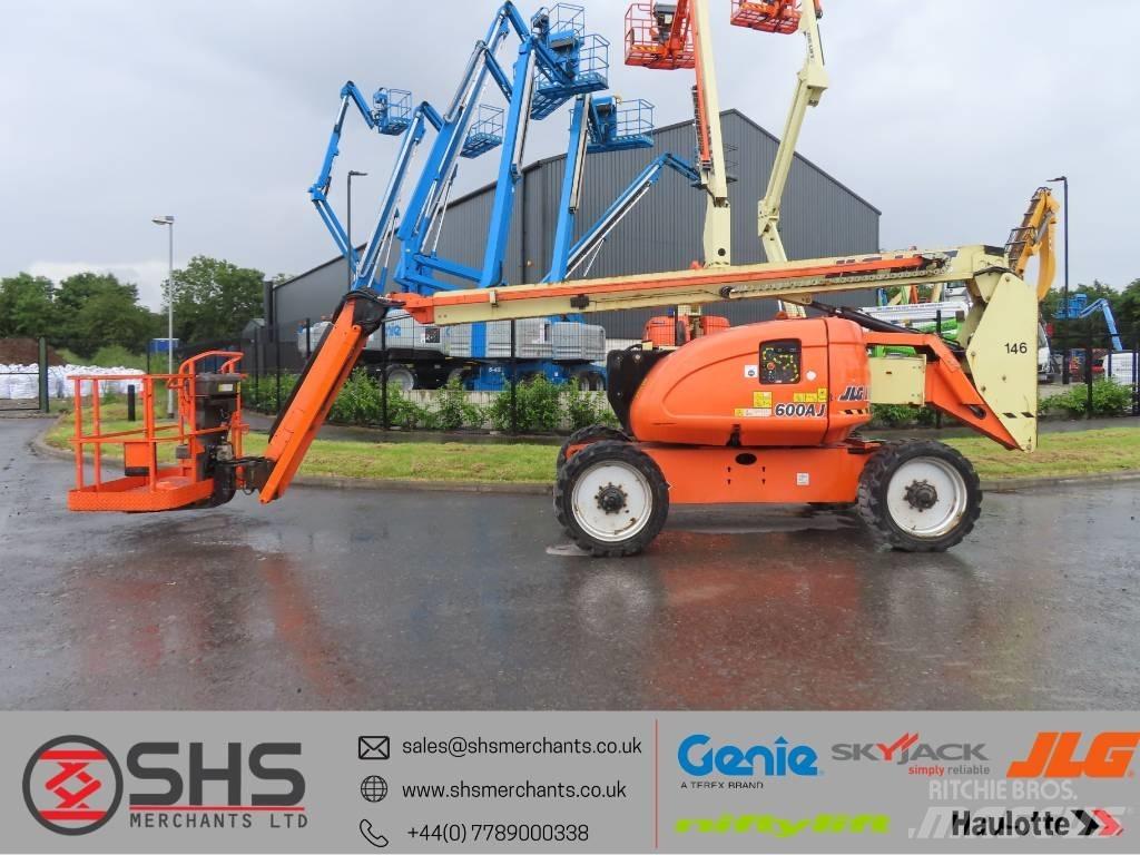 JLG 600 AJ Articulated boom lifts