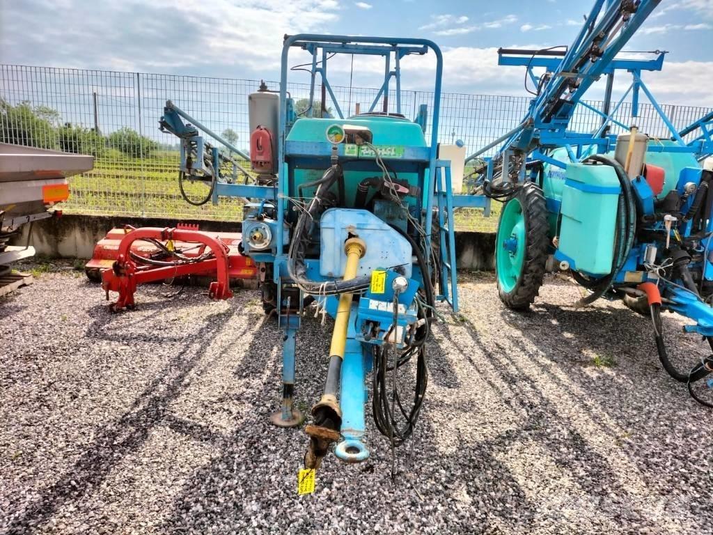 Berthoud ALBA V 2200 Sprayer fertilizers