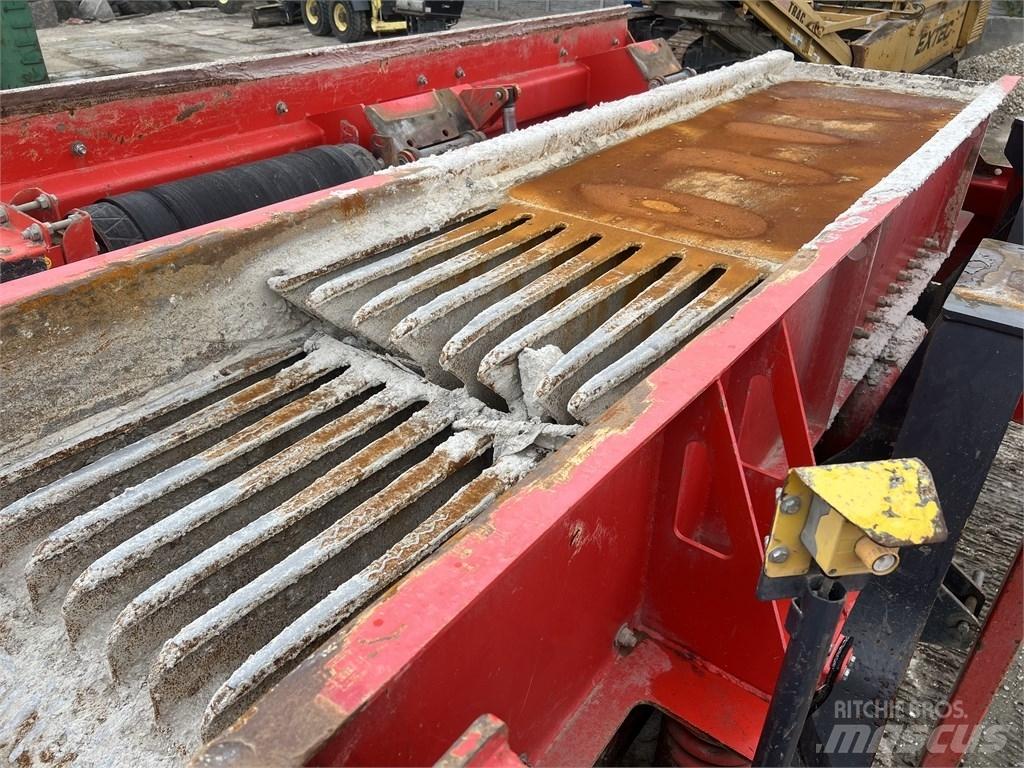 Sandvik QJ 241 Crushers