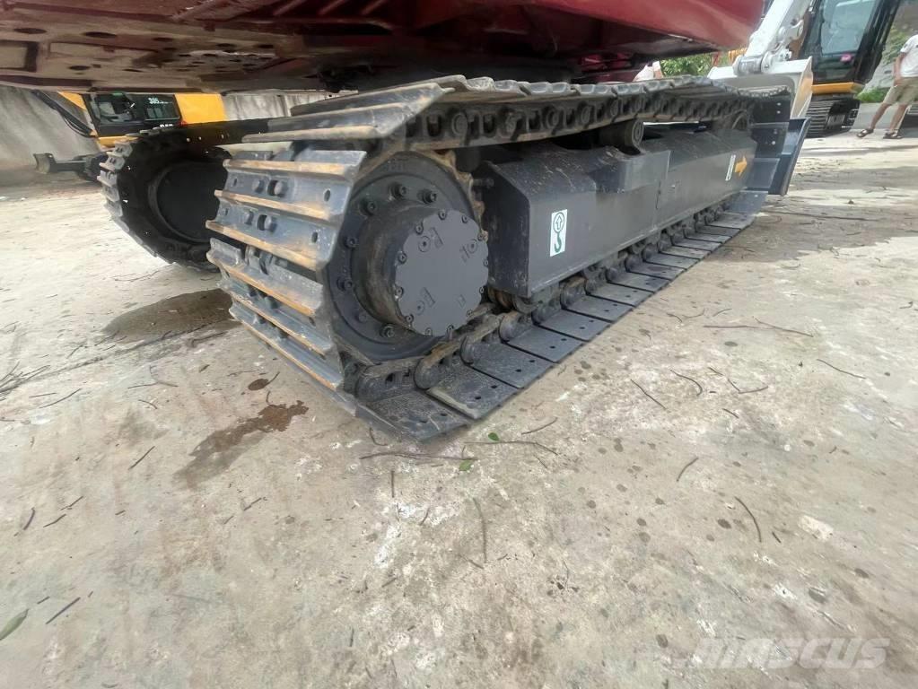 Takeuchi TB180C Crawler excavators