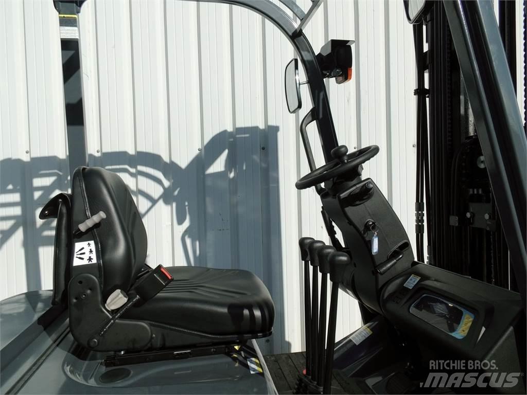  ECB18B Electric forklift trucks