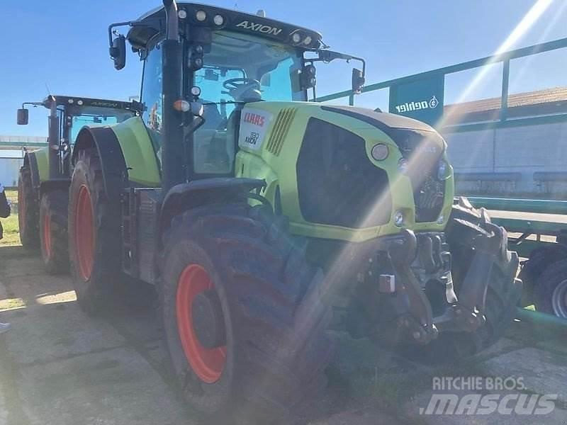 CLAAS Axion 830 Tractors