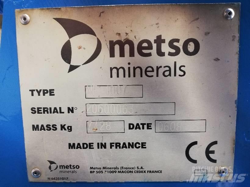 METSO NP1007 Crushers