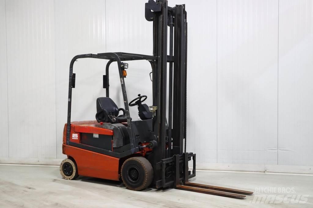 Nissan Q02L25CU Electric forklift trucks