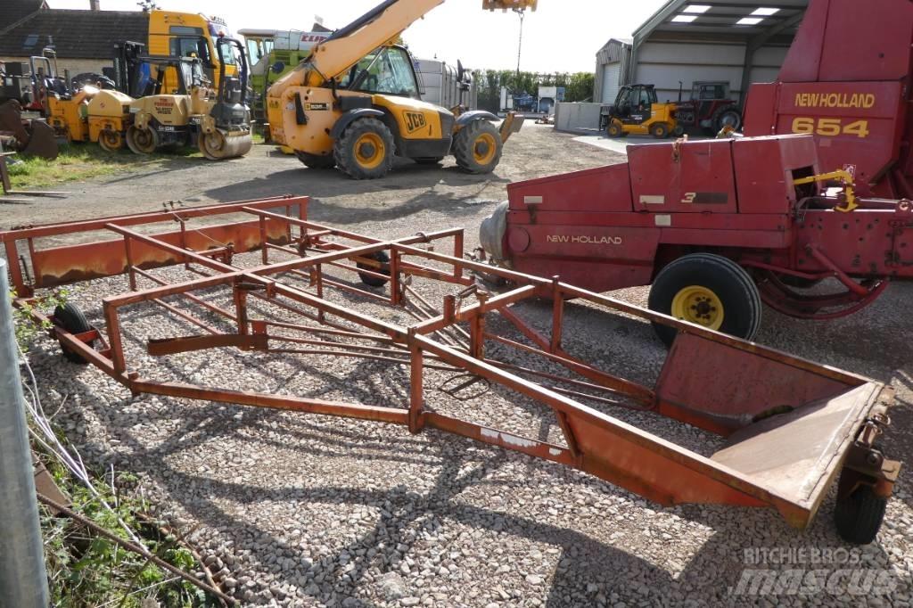 Brown bale sledge Windrowers