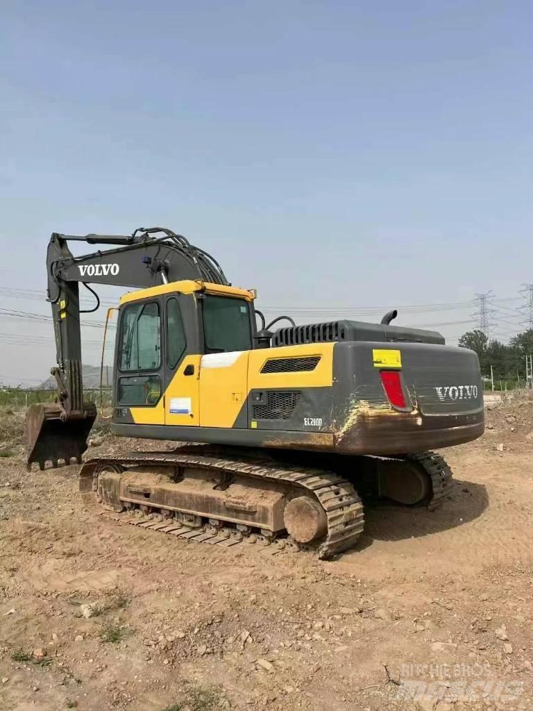 Volvo EC 210 Crawler excavators