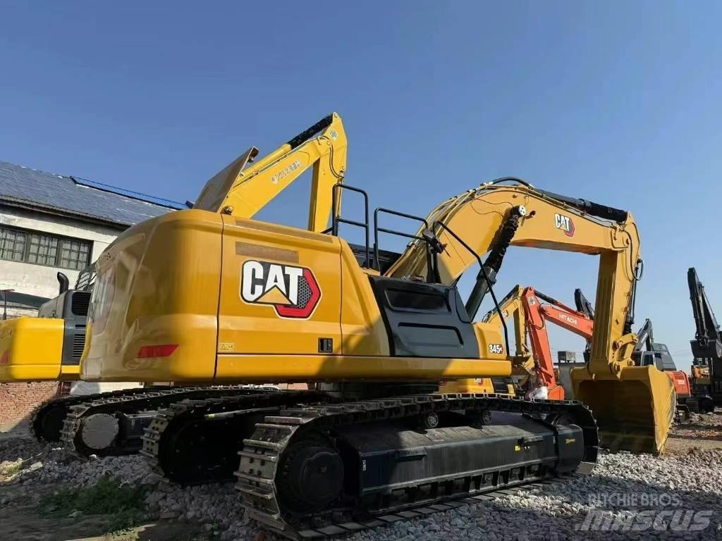 CAT 345GC Crawler excavators