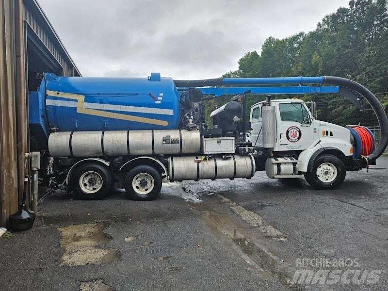 Sterling LT 9500 Combi / vacuum trucks