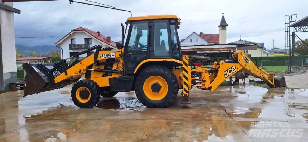 JCB 3dx Backhoe loaders
