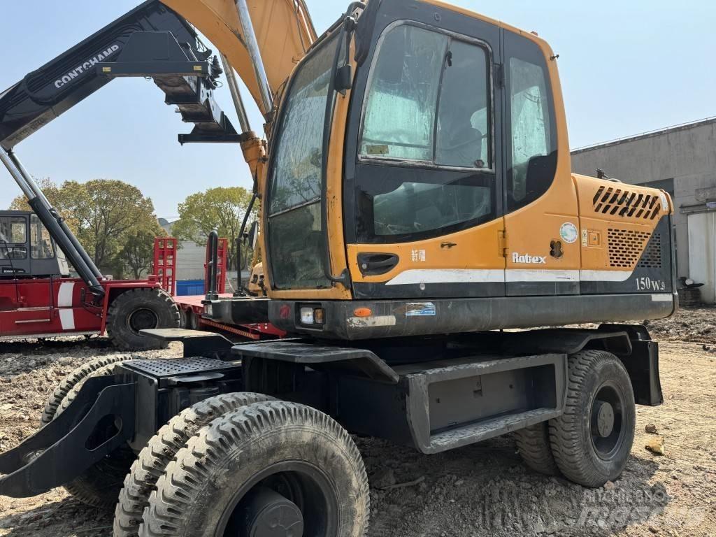 Hyundai R 150 W Wheeled excavators