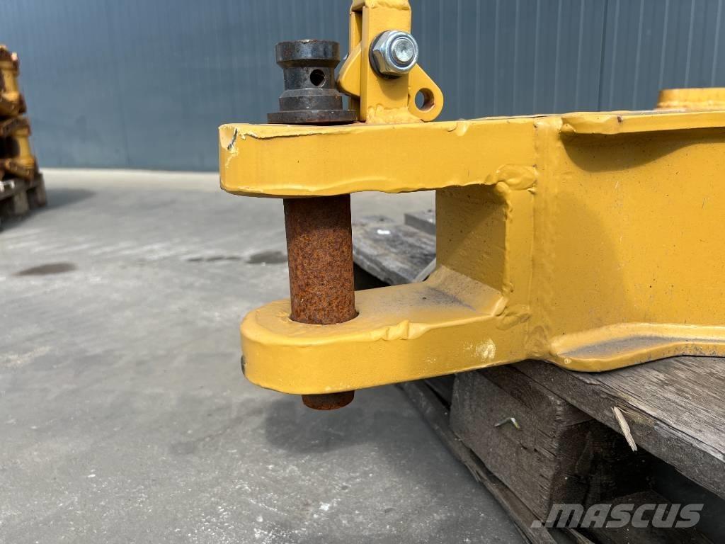 CAT D6R / D6T Zugmaul Other components