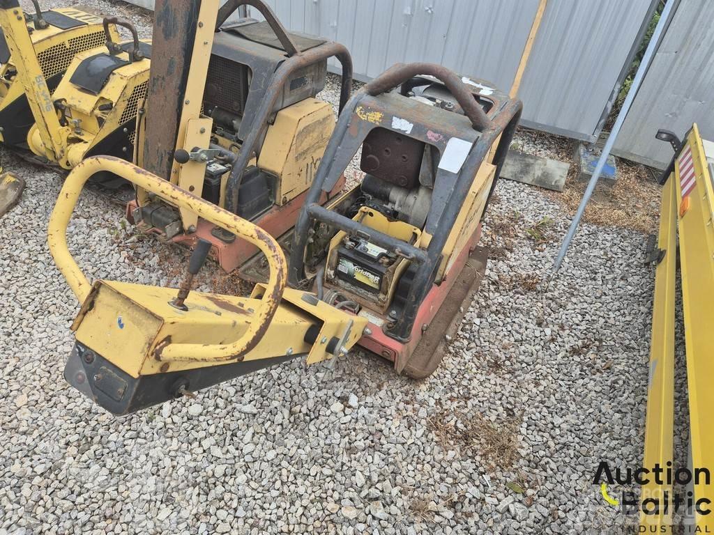 Dynapac LG 500 Plate compactors