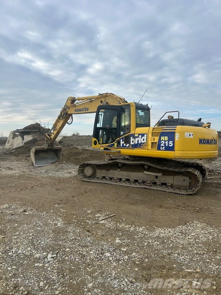 Komatsu HB 215 LC-1 Booms and arms