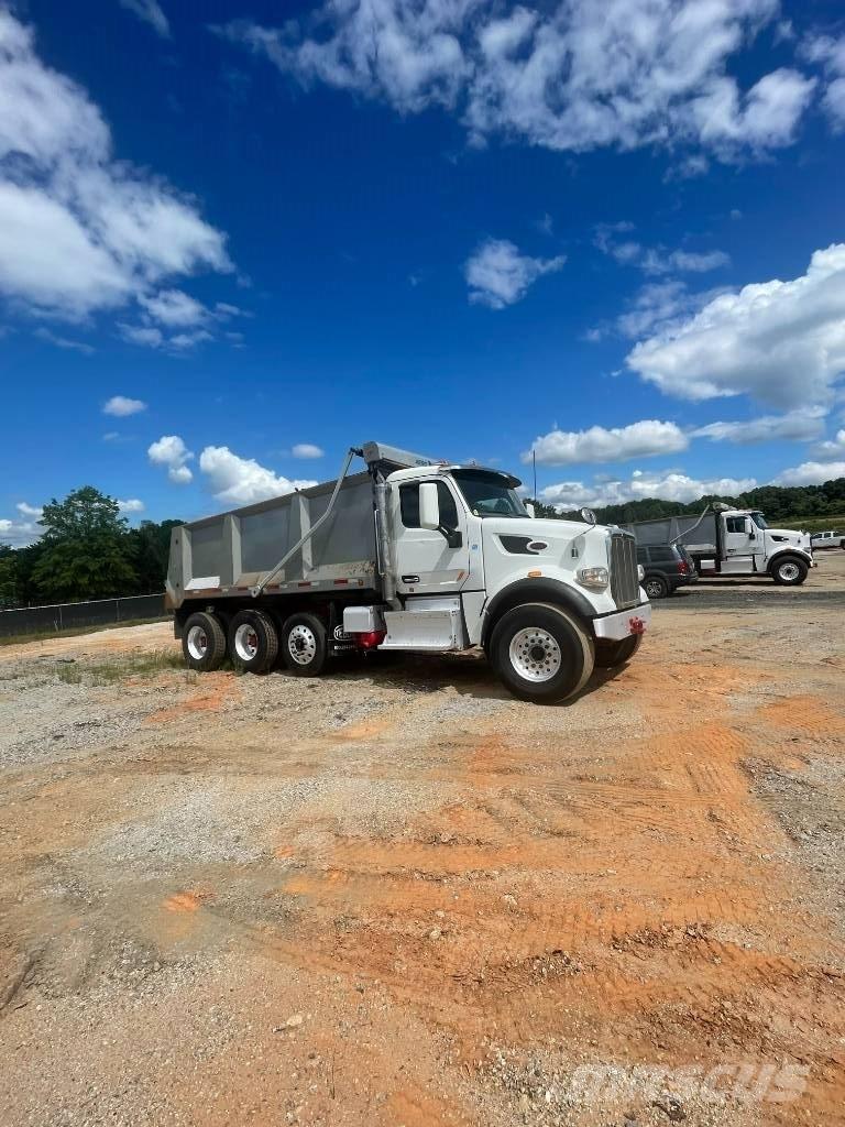 Peterbilt Dump Truck Tipper trucks