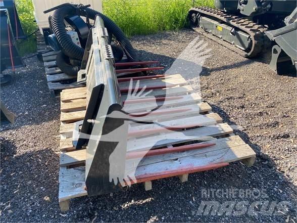 Bobcat UT66 Forks