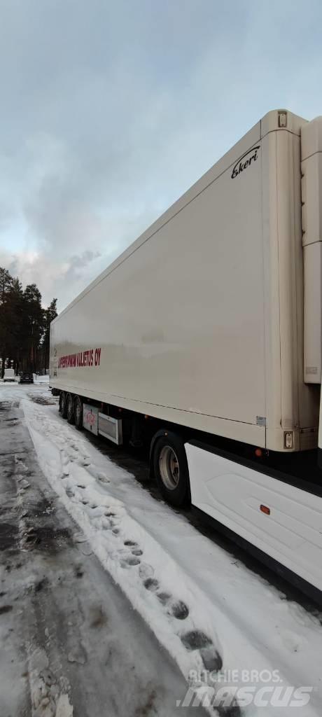 Ekeri T3-R Temperature controlled semi-trailers