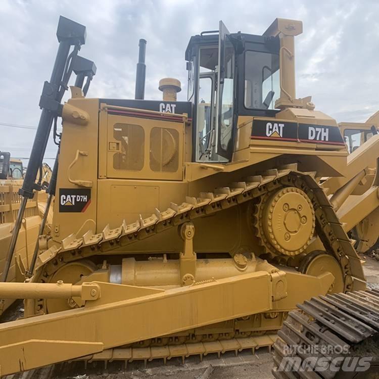 CAT D 7  H Crawler dozers