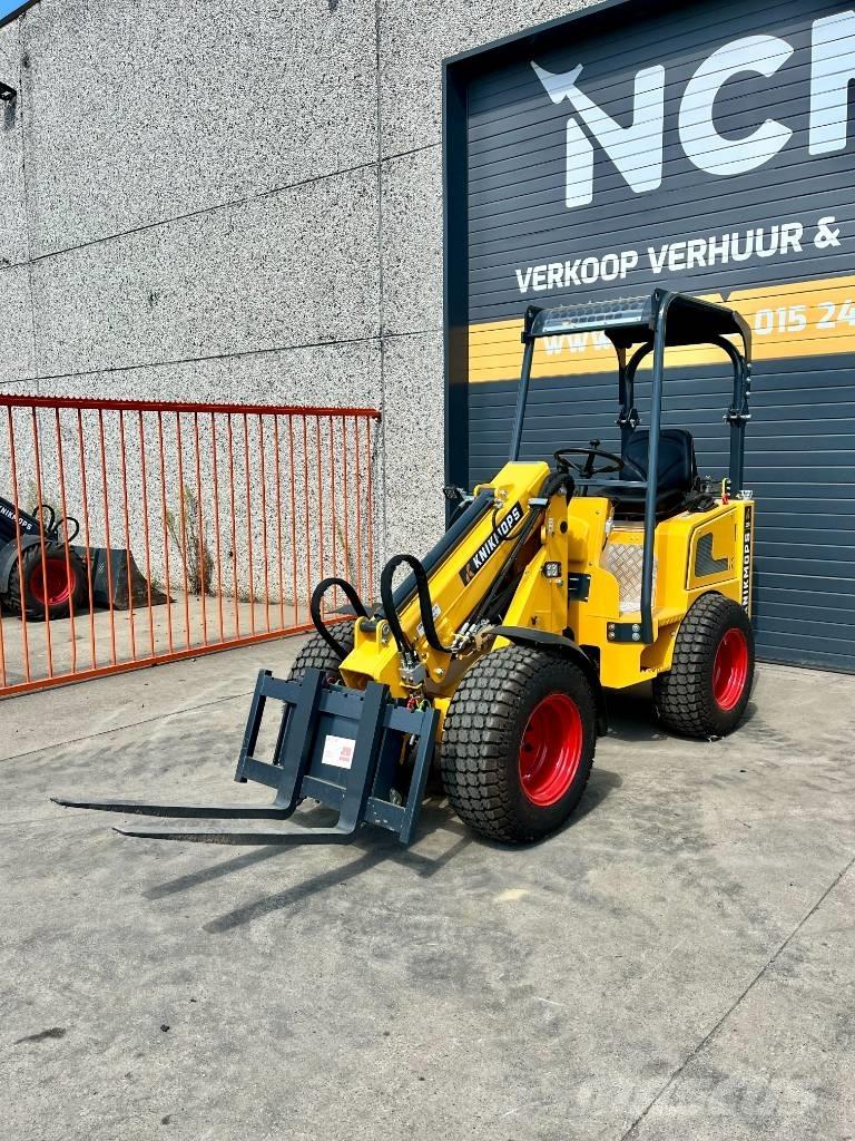 Knikmops KM 130 TELE Telescopic wheel loaders