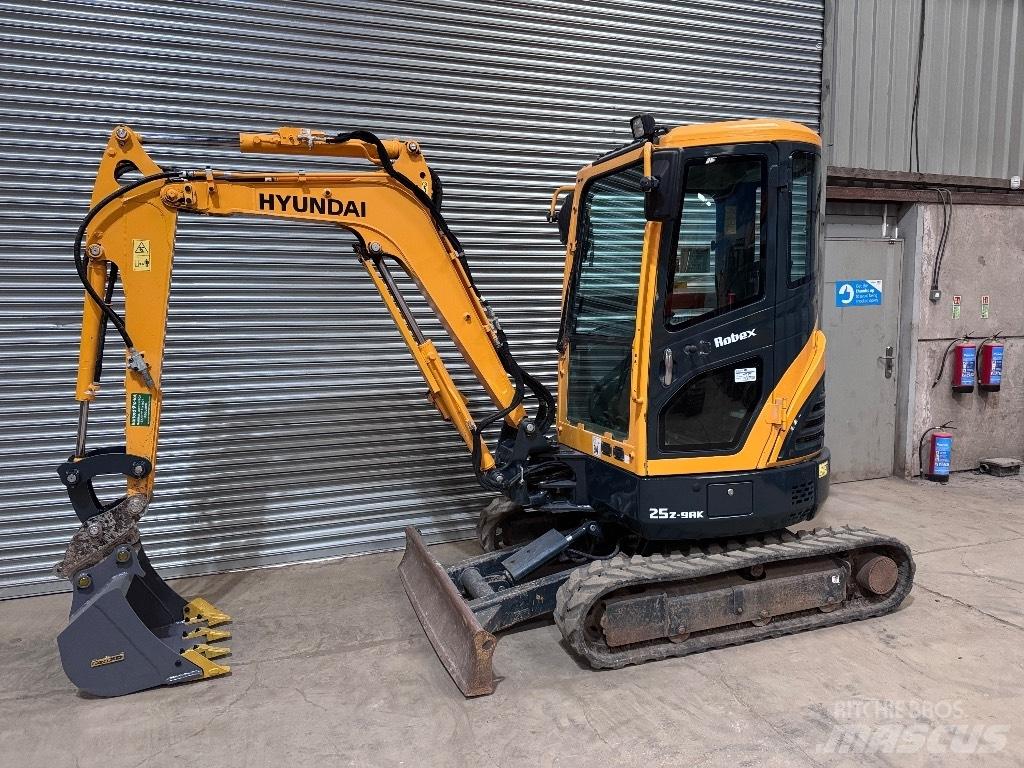 Hyundai R25Z-9 AK Mini excavators < 7t (Mini diggers)