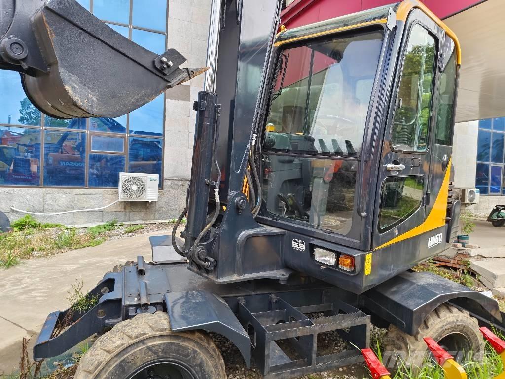 Hyundai 60 W Wheeled excavators