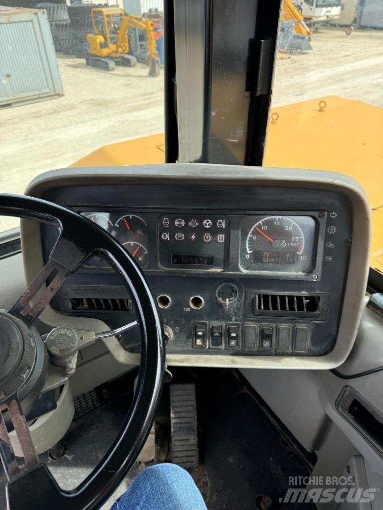 CAT 631 G Scrapers