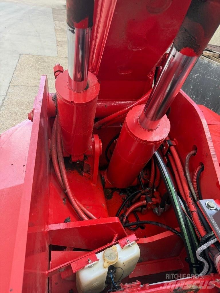 Manitou BT 420 Telescopic handlers