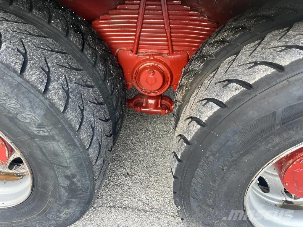Iveco Trakker 440 Concrete trucks