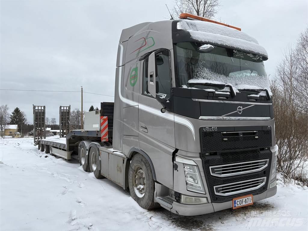 Volvo FH13 540 6x4 Tractor Units