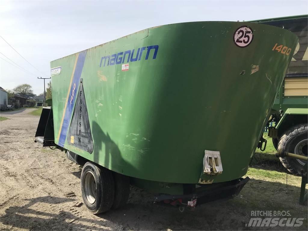 Faresin TMRVD1400 Mixer feeders