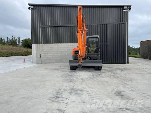 Doosan DX85-3 Midi excavators  7t - 12t