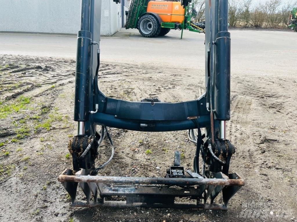  Ålø Q78 Front loaders and diggers