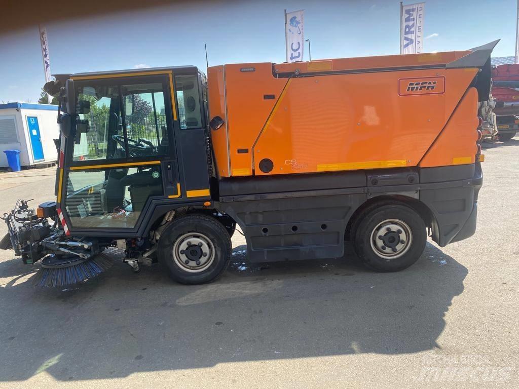 Schmidt Swingo 200 Sweepers
