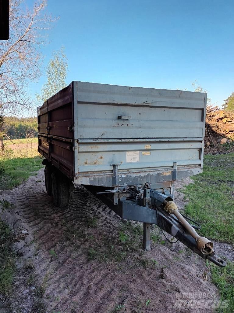 Tuhti Täyttövaunu Grain / Silage Trailers