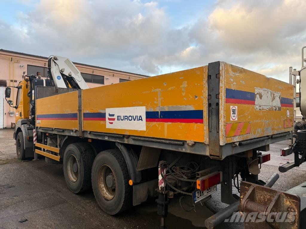 Renault Kerax 370.34 Crane trucks