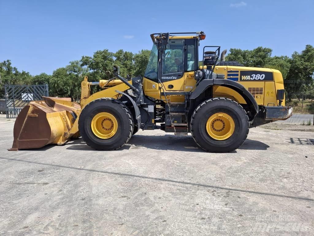Komatsu WA 380-8 Mini loaders