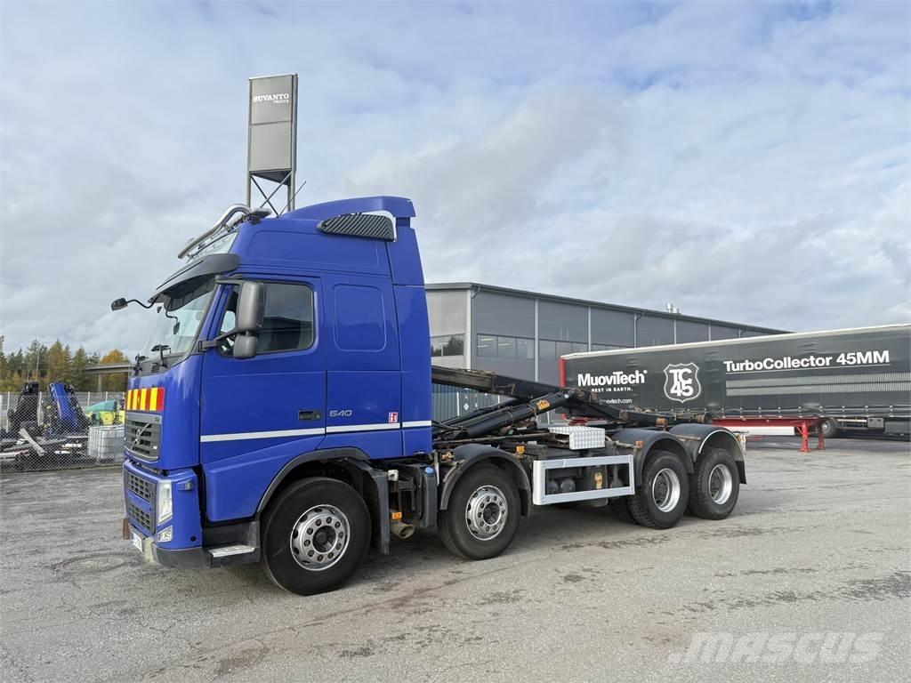 Volvo FH 540 8X4 Hook lift trucks