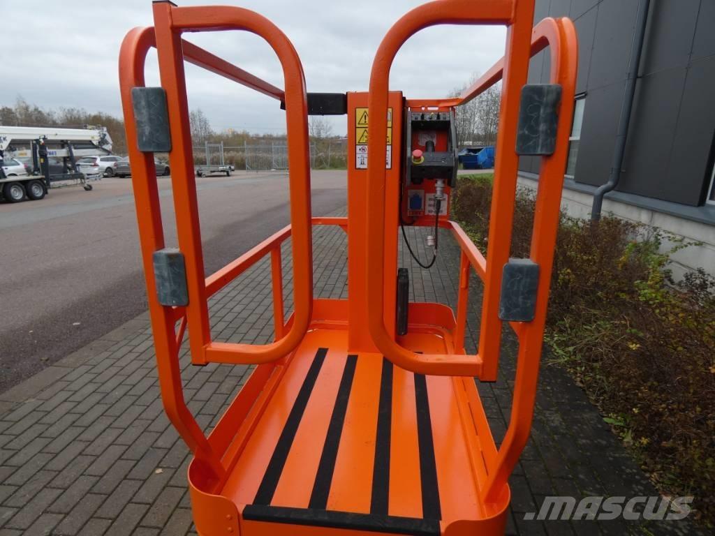 JLG 1230 ES Vertical mast lifts