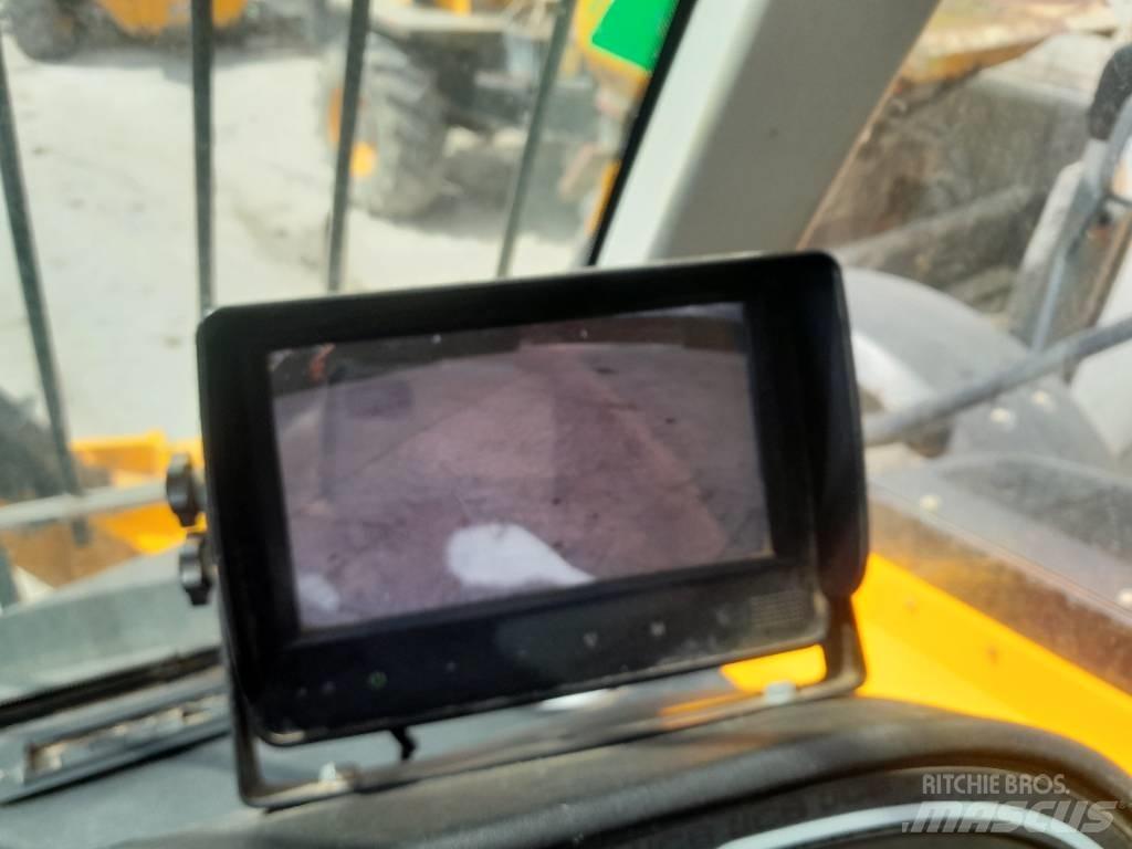 JCB 540-140 Hi Viz Telescopic handlers