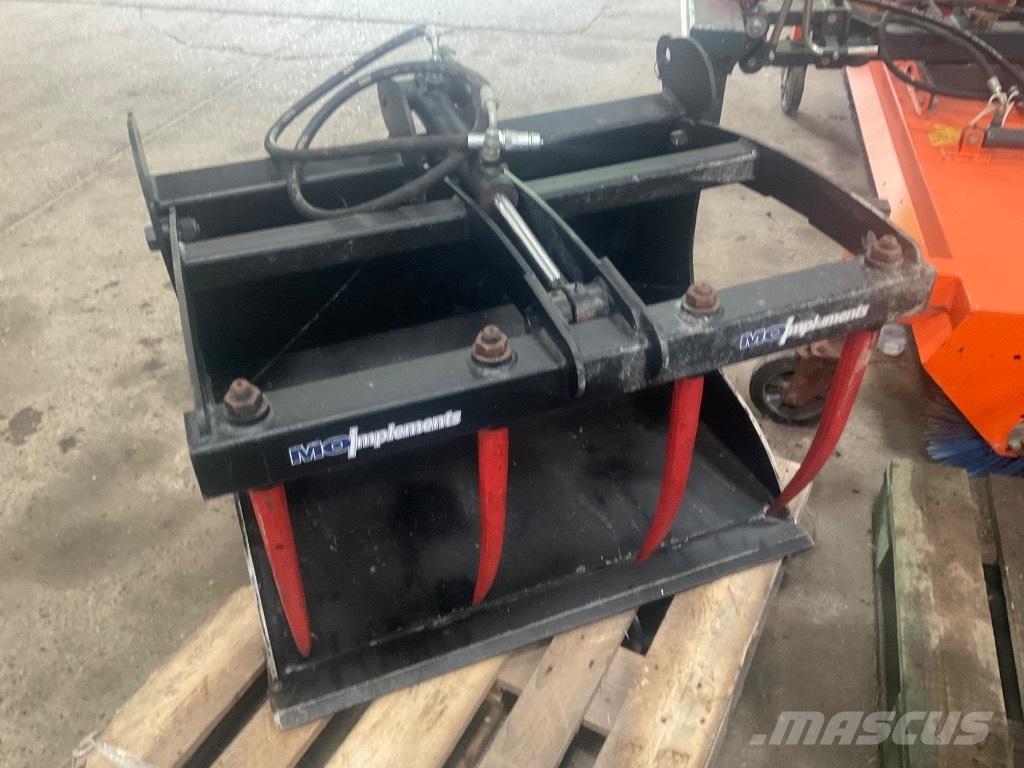  Siloskovl Front loader accessories
